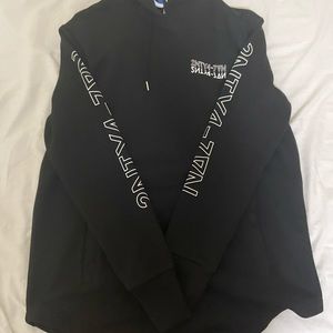 It’s long hoodie men